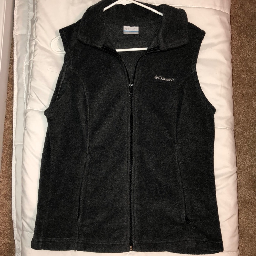 Columbia Vest